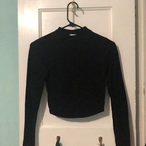 Cropped long sleeve T